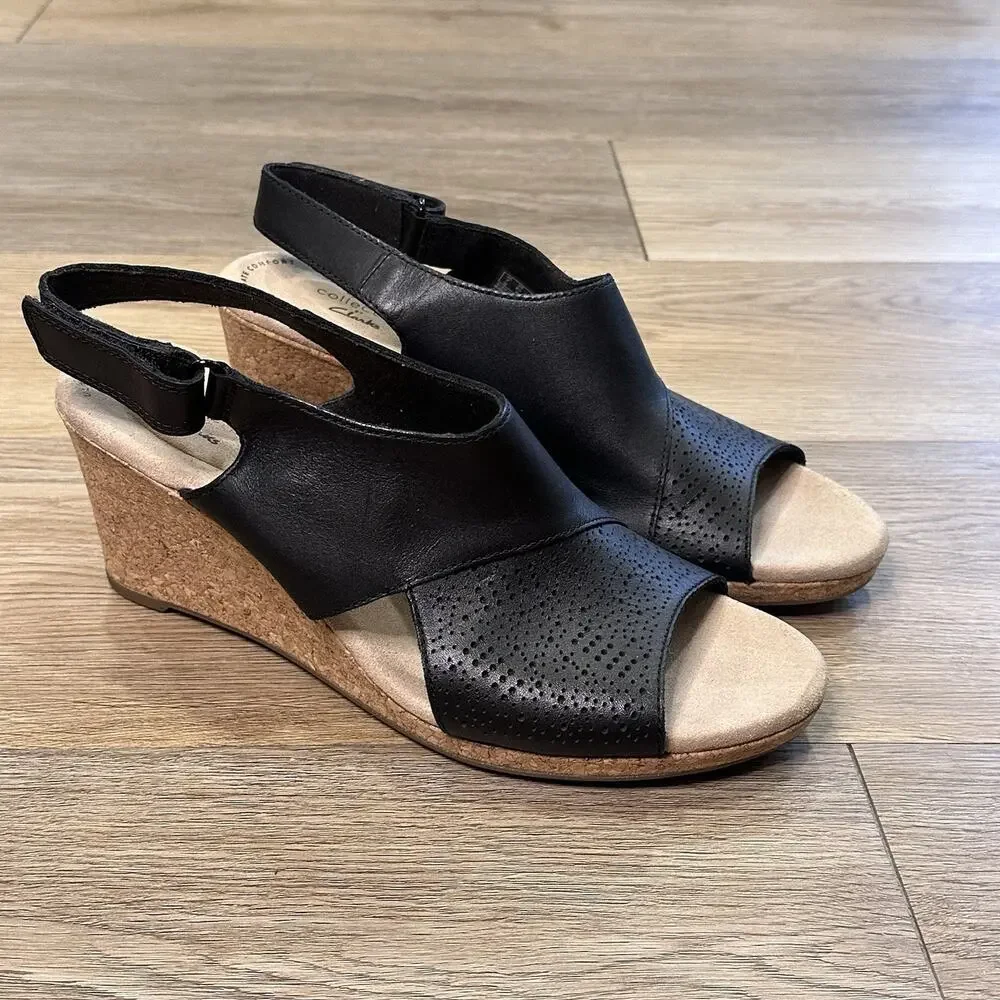 Clarks Women's 9.5 Lafley Joy Black Leather Wedges Comfort Sandals EUC